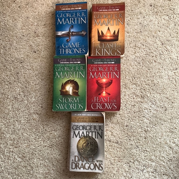 Game of Throne paper back complete set - Picture 1 of 2